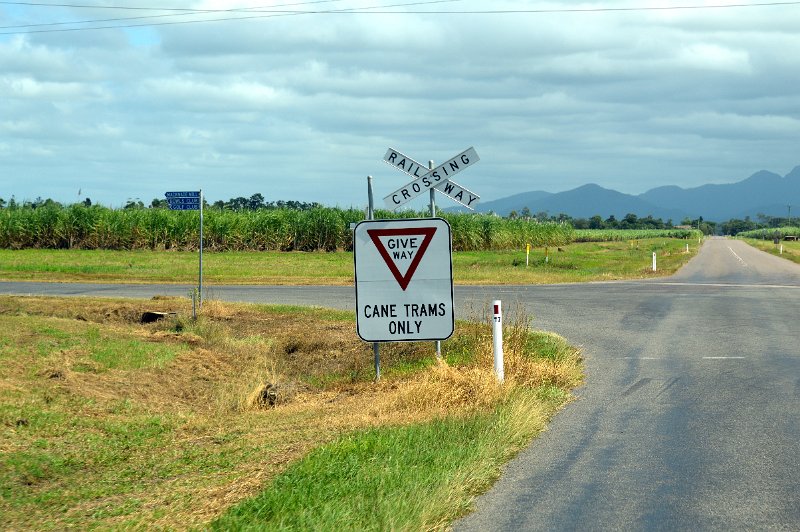 16Lucinda (15).JPG - Drive from Lucinda to Cardwell